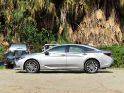 2022 TOYOTA AVALON HYBIRD 2.5L XLE Prestige full