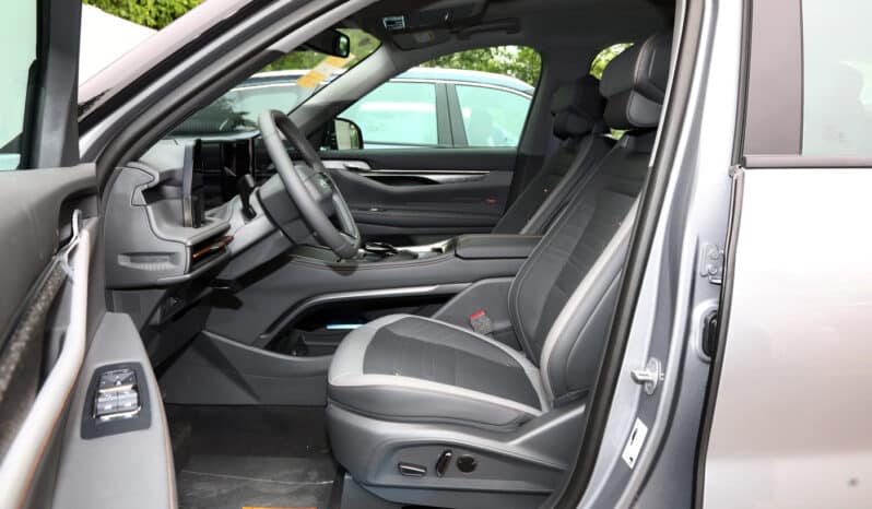 FORD 2.0T EcoBoost ®  E-hybrid AWD seven seater supreme model full