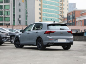 2024 Volkswagen Golf R-Line Lite