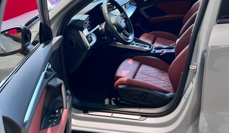 2025 AUDI A3 Sportback 35TFSI Flying Premium+ Black Kit full