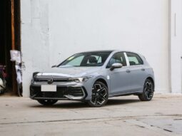 2025 Volkswagen Golf 8.5 R-Line