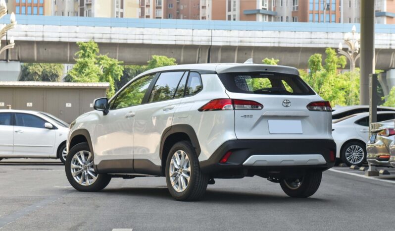 Toyota Corolla Cross full