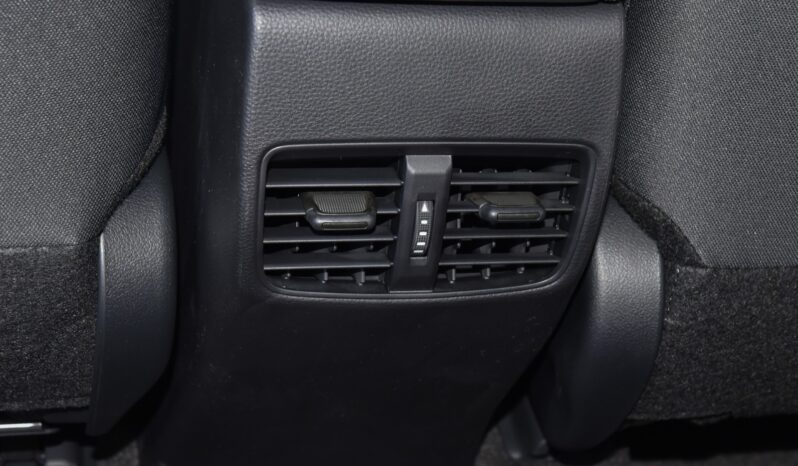 Toyota Corolla Cross full