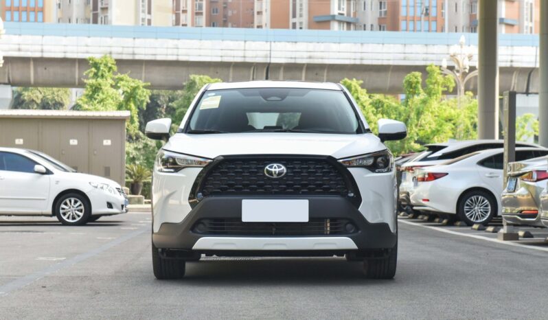 Toyota Corolla Cross full