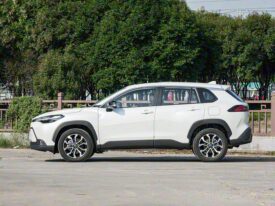 2026MY Toyota Frontlander 2.0L Hybrid Luxury